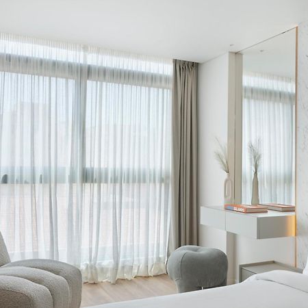 Nur Aparthotel Aten Exteriör bild
