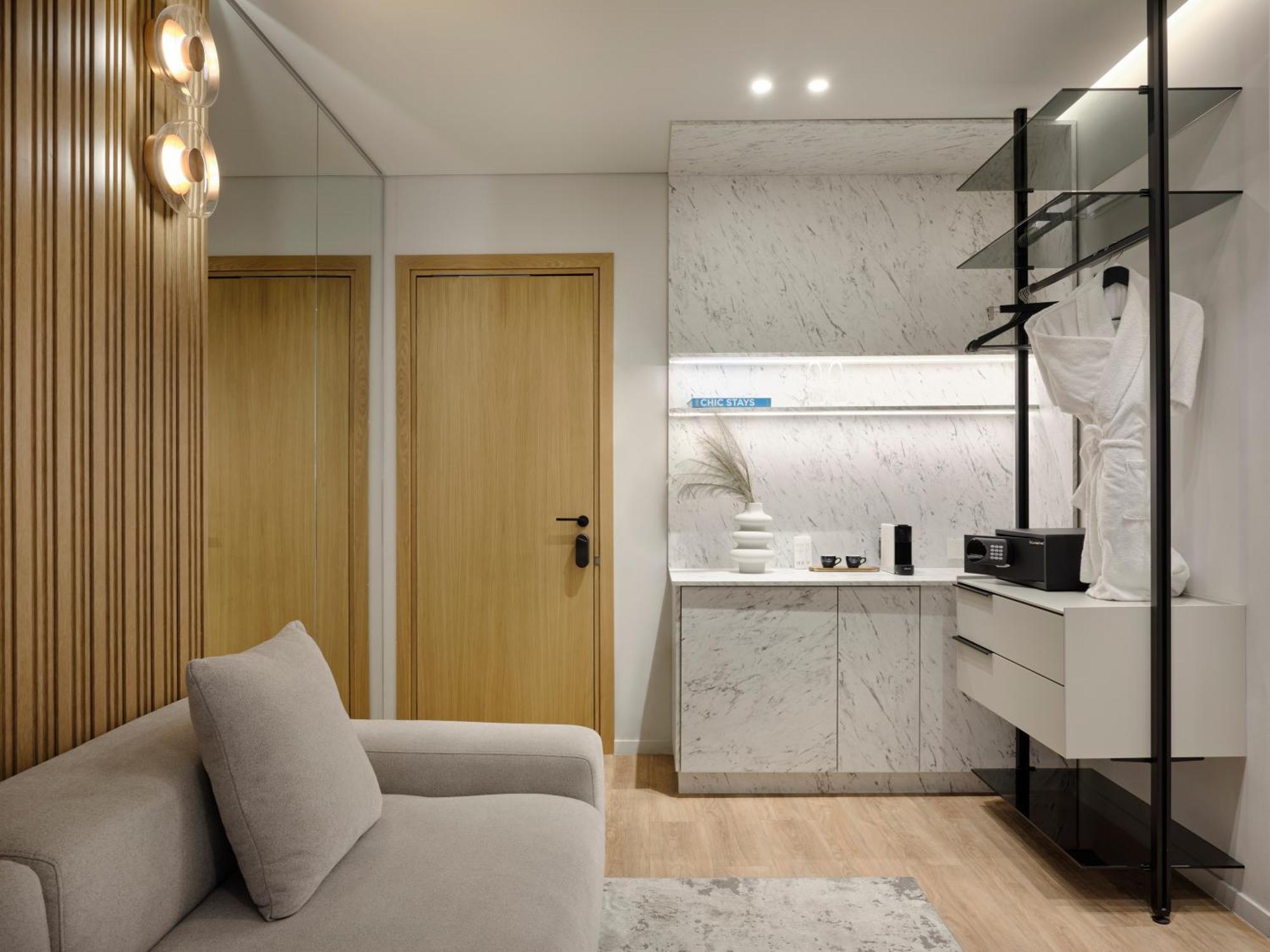 Nur Aparthotel Aten Exteriör bild